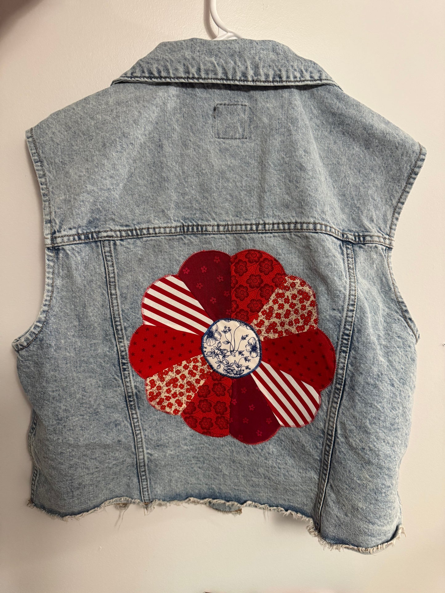 IMPERFECT - Adult M - Quilted Vest